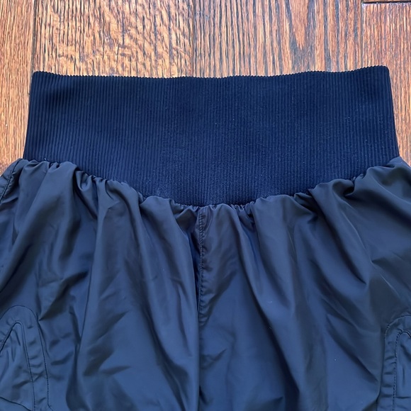 EUC FP movement carpe diem shorts - Picture 2 of 5